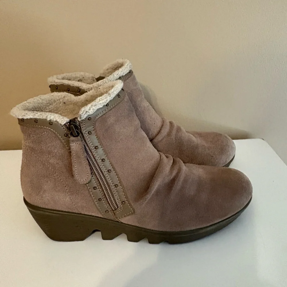 Sketchers, Warm Brown Winter‎ Boots, Never worn, Size 8